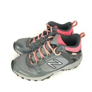 90 v2 womens 9.5 hiking shoes